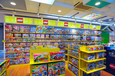 樂高商店櫥窗 激發(fā)創(chuàng)意與玩具銷售的魅力之旅